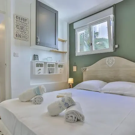 Holiday home Le Refuge 2 *