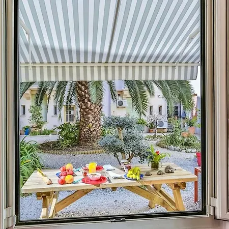 Le Refuge 2 * ニース